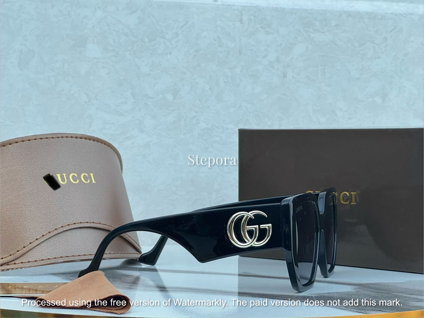 Premium Oversized Square Sunglasses – Luxury Black Frames