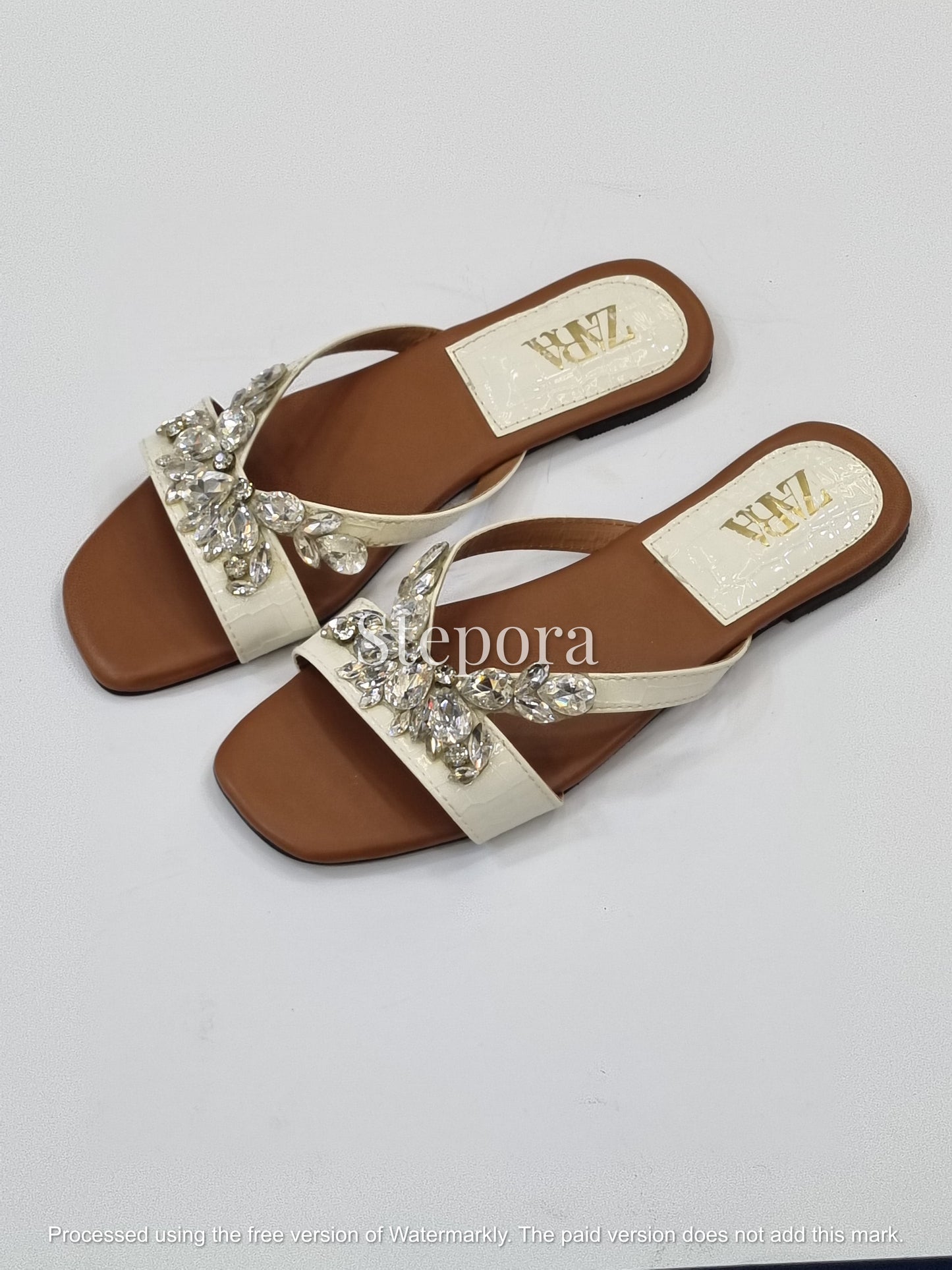 Crystal Floral Embellished Slides – Jeweled Flat Summer Sandals