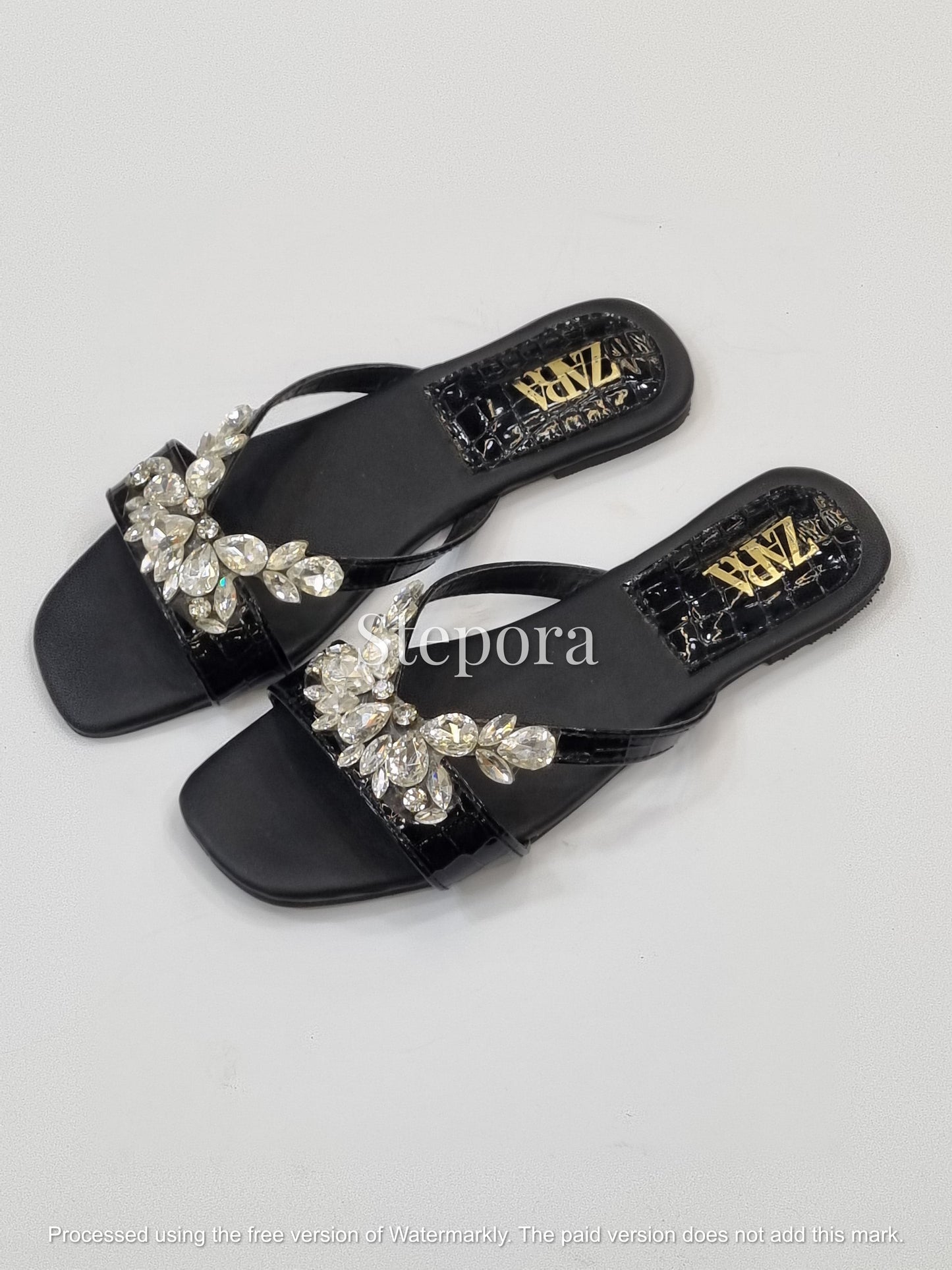 Crystal Floral Embellished Slides – Jeweled Flat Summer Sandals