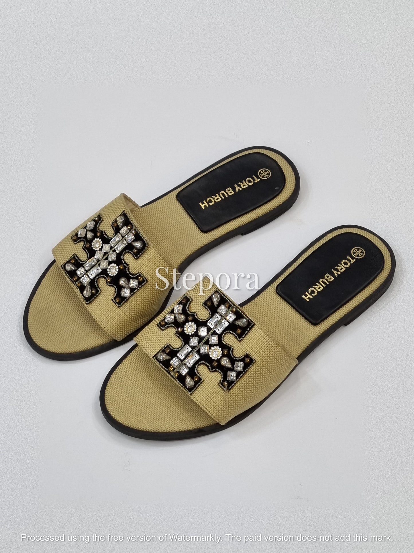 Rhinestone Embellished Geometric Cutout Slides – Women’s Textured Flat Sandals