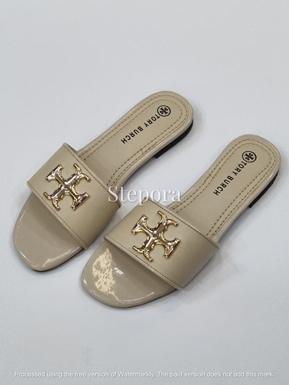 Glossy Gold Emblem Open Toe Slides – Women’s Chic Flat Sandals