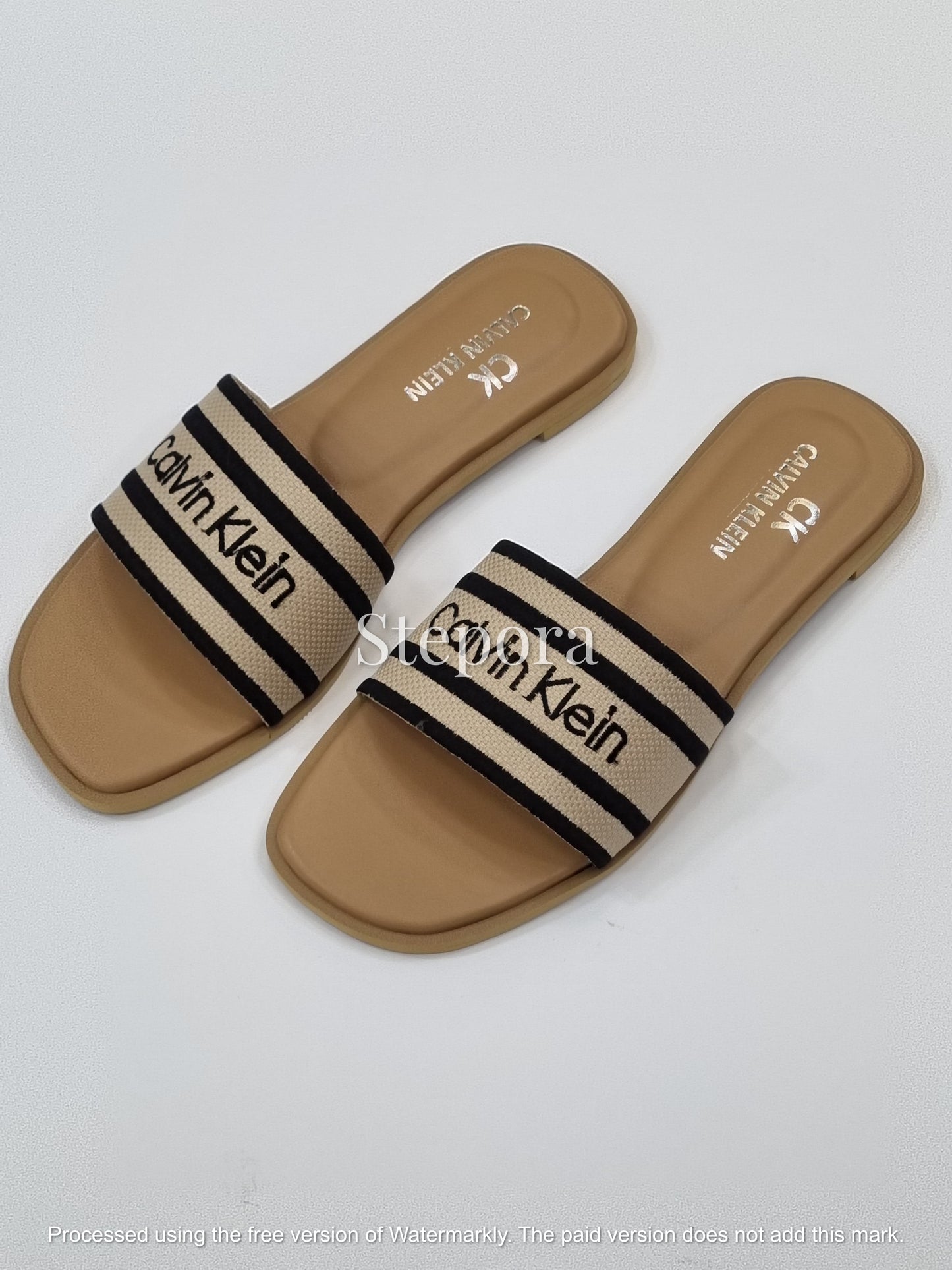 Modern Striped Logo Canvas Slides – Women’s Minimalist Flat Sandals