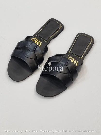 Modern Interlaced Wide-Strap Slides – Women’s Woven Style Flat Sandals