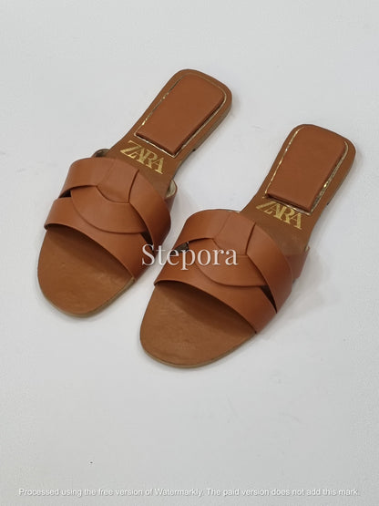 Modern Interlaced Wide-Strap Slides – Women’s Woven Style Flat Sandals