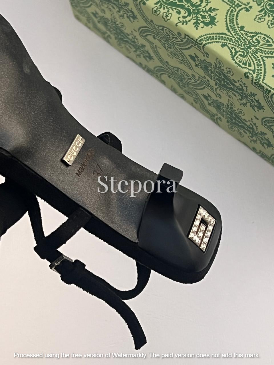 Women’s Pointed Toe Rhinestone Mesh Slingback Pumps – Elegant Crystal Studded Mesh Heeled Sandals with Adjustable Ankle Strap