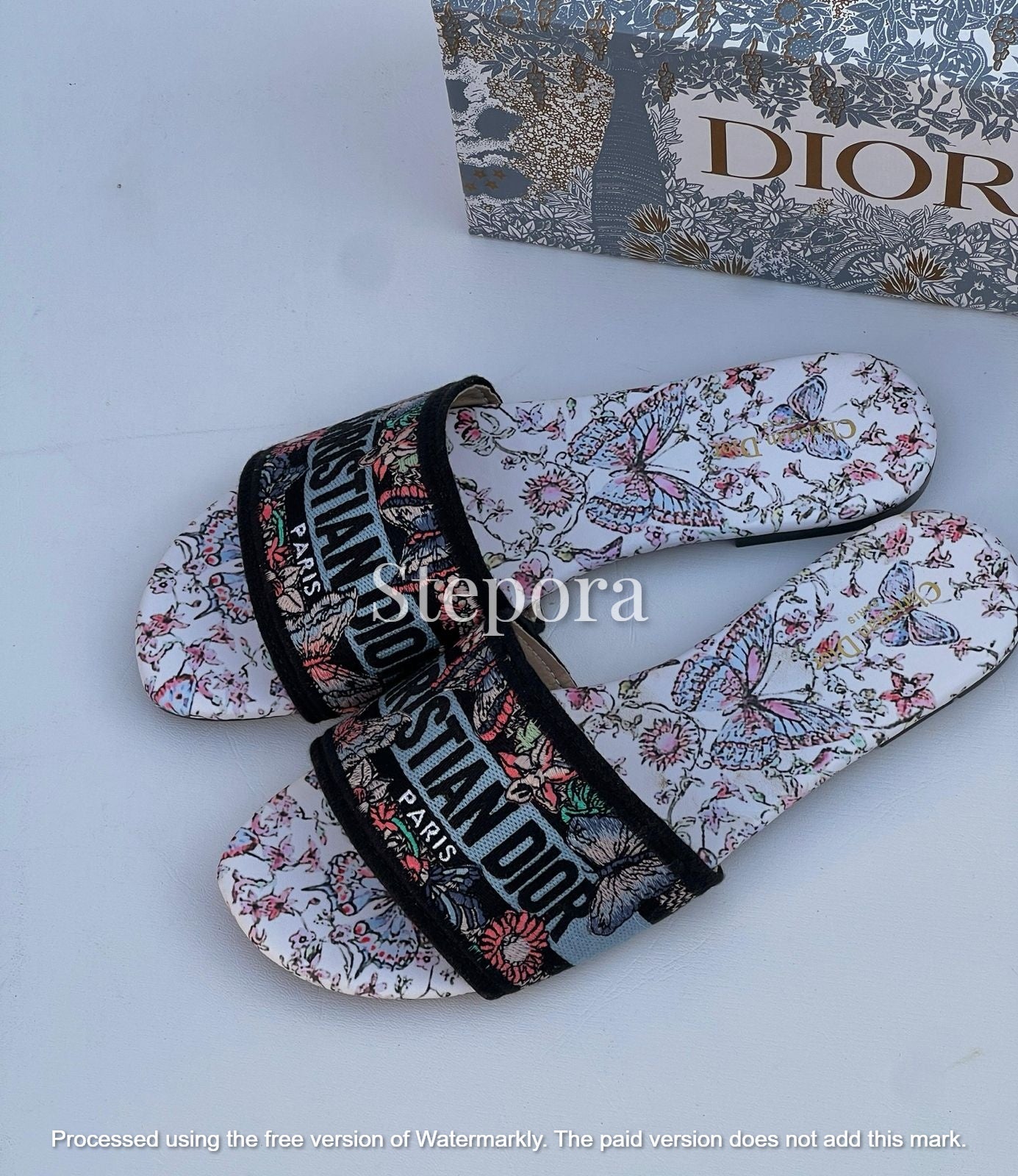 Embroidered Floral Canvas Slide Sandals - Luxury Summer Flats