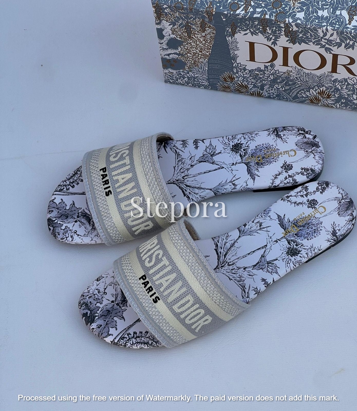 Embroidered Floral Canvas Slide Sandals - Luxury Summer Flats