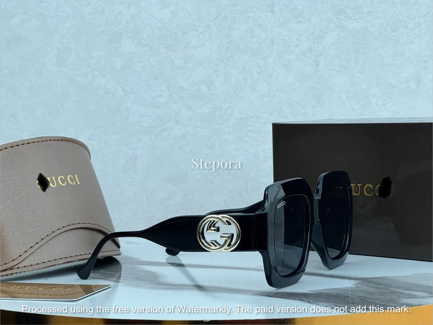 Oversized Square Interlocking G Sunglasses