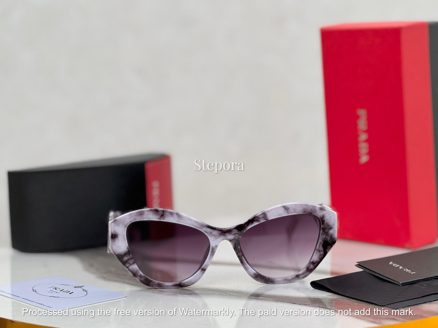 Geometric Cat-Eye Sunglasses