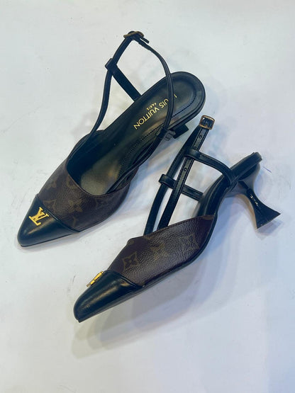 Women’s Pointed Toe Slingback Kitten Heels with Printed Upper and Gold Accent